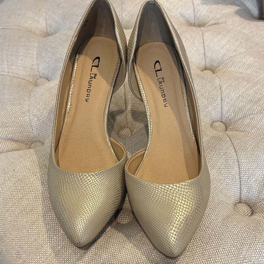 CL by Laundry Metallic Gold Heels